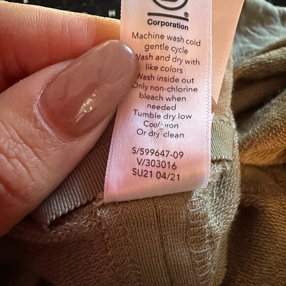 Athleta Cocoon Wrap Muted Lilac size 2X - Picture 7 of 7